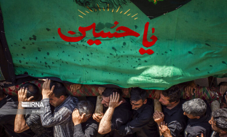 فیلم| عزاداری مردم خرم‌آباد در شب تاسوعای حسینی