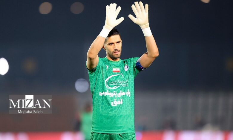 مدیران استقلال در مسیر حذف کاپیتان و جذب گلر خارجی/ وداع با حسینی نزدیک است؟