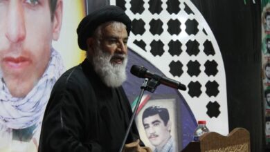 نماینده ولی فقیه در خوزستان: رزمندگان اسلام دست آمریکا را از منطقه کوتاه خواهند کرد