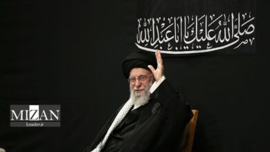 واکنش روزنامه‌ها به حضور رهبر انقلاب در مراسم عزاداری شب عاشورای حسینی (ع)