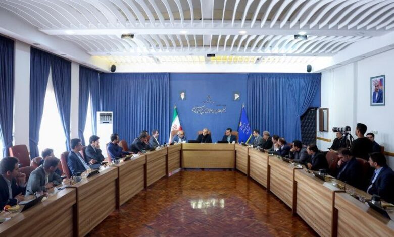 پزشکیان: باید با همکاری نخبگان مسیر کلی حرکت برای تحقق اهداف و سیاستهای کلان را طراحی کنیم