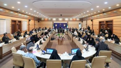 پزشکیان: تولیدکنندگان پایه و اساس اداره کشور هستند