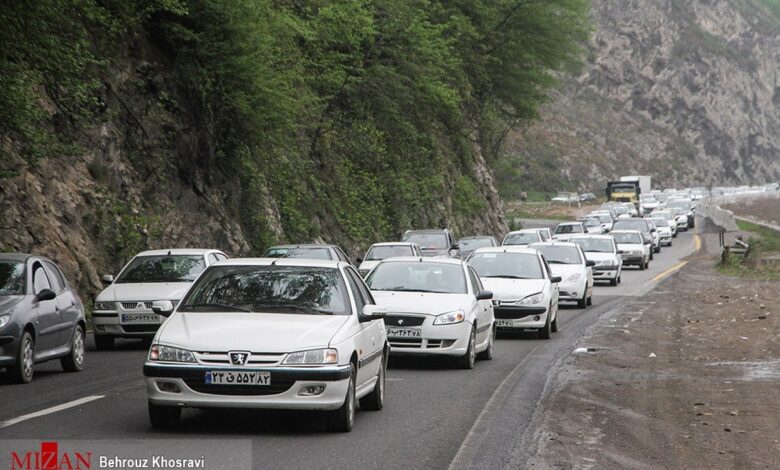 ترافیک سنگین وسایل نقلیه در مسیر جنوب به شمال محور هراز