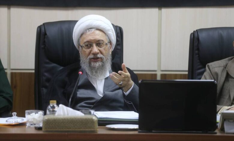 آیت الله آملی لاریجانی: مردم غزه تحت شدیدترین شکنجه‌ها هستند/ انتقاد از ادامه کمک برخی کشور‌های اسلامی به رژیم صهیونیستی