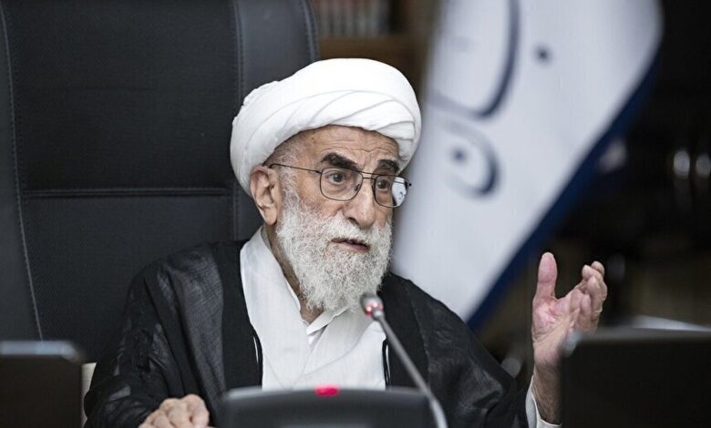 آیت‌الله جنتی: راهپیمایی اربعین زمینه‌ساز انسجام امت اسلام در برابر دشمنان خواهد بود/ وضعیت امروز غزه برخاسته از نگاه منفعت‌طلبانه غرب است