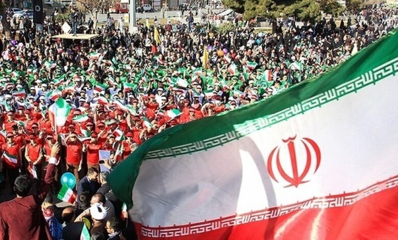 آینده ایران نه در سایه جنگ افزارها، بلکه با حفظ همبستگی ملی رقم میخورد