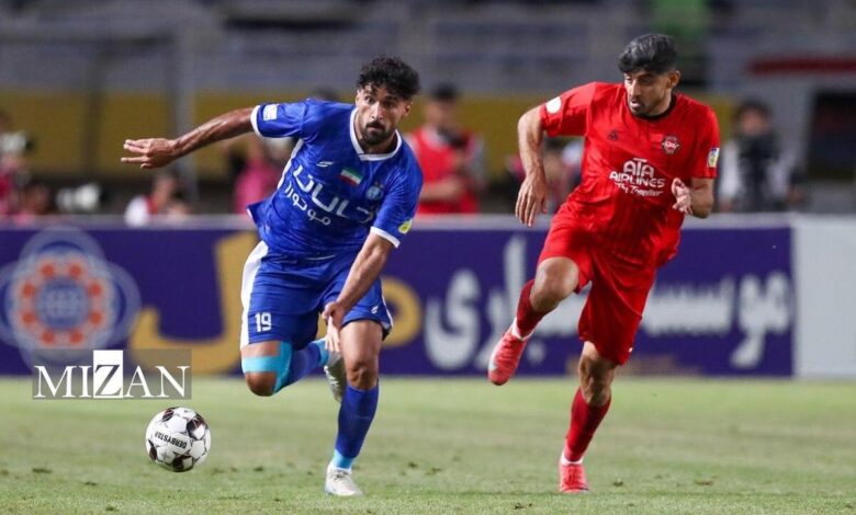 انتقاد پیشکسوت استقلال: بازیکنان میلیاردی در کورس‌ها مَحو می‌شوند!/ ناهماهنگی آبی‌پوشان نتیجه خریدهای دیرهنگام است