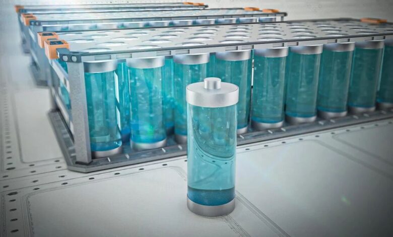 باتری‌های آبی با نمک ارزان، ۱۰ برابر بیشتر عمر می‌کنند