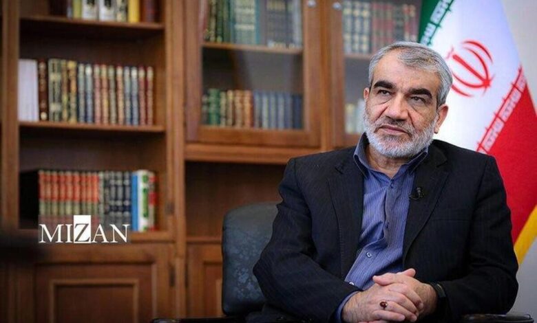 توییت کدخدایی در پاسخ به اظهارات سخیف ترامپ