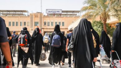ستاد مرکزی اربعین: زائران در زمان مراجعه به شهرهای مرزی، از رها کردن خودروها در جاده‌ و خیابان خودداری کنند