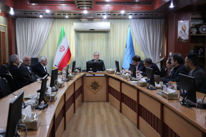 ضرورت تحول ساختاری و کاهش هزینه‌های جاری دانشگاه‌ها با مدیریت سبز 