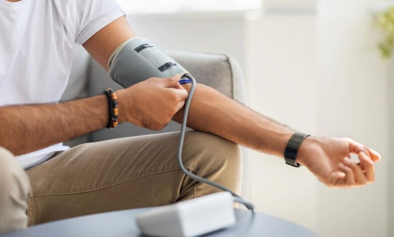 مدیریت تهاجمی فشارخون؛ منفعت بیشتر در برابر خطرات اندک