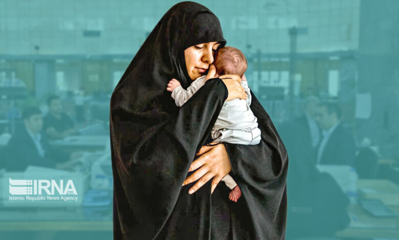 نوزادان، بازندگان خاموش عدم حمایت ساختاری از مادران شاغل