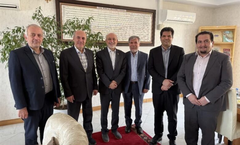 همکاری‌های جدید بنیاد ایران‌شناسی و امور دانشجویان در توسعه زبان فارسی