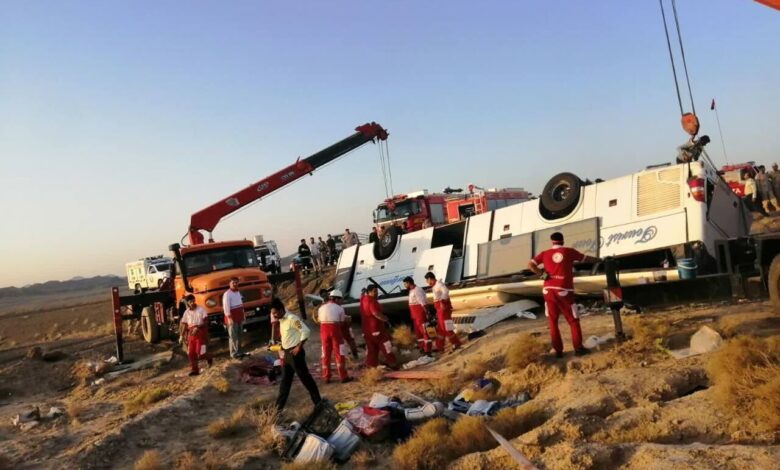 واژگونی اتوبوس مسافربری در جاده زنجان پنج مصدوم برجا گذاشت