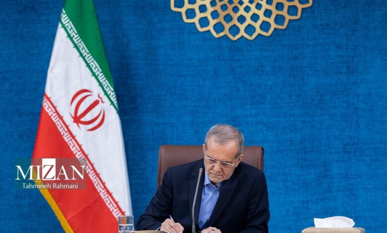 پزشکیان: نام استاد فرشچیان و آثار درخشانش همچون نگینی در تاریخ فرهنگ و هنر این سرزمین باقی خواهد ماند