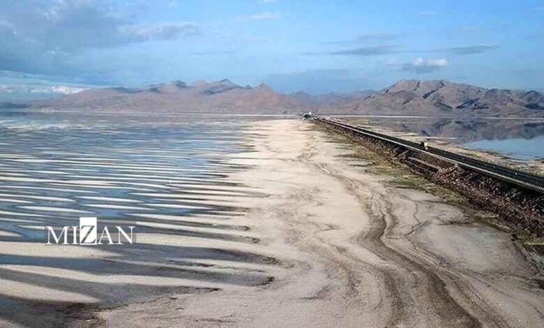 احیای دریاچه ارومیه امکان‌پذیر است/ بارورسازی ابرها در مناطق پرتنش آبی اجرا می‌شود