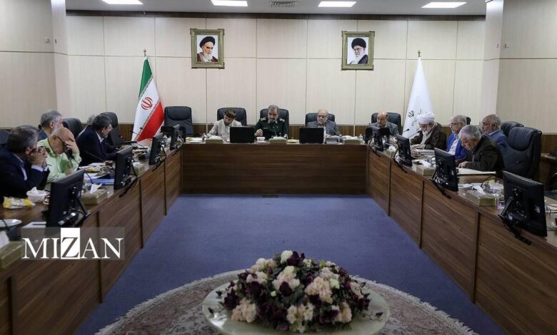 «افق زمانی چشم‌انداز آینده» و «ویژگی‌های چشم‌انداز مطلوب جمهوری اسلامی» بررسی شد