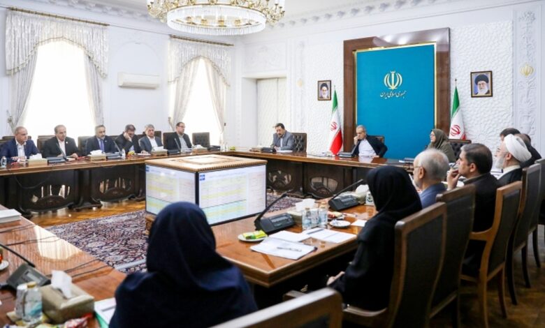 تاکید رئیس جمهور بر فرصت دادن به تولیدکنندگان برای اصلاح فرآیندها و تطبیق با استانداردهای بینالمللی