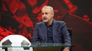 صبر هواداران پرسپولیس لبریز شد/ درویش روی لبه تیغ