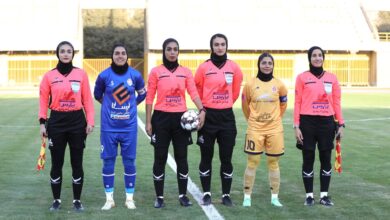 فیلم | توقف تیم فوتبال ایستا البرز مقابل خاتون بم