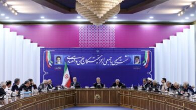 نشست و تبادل‌نظر ۴ ساعته پزشکیان با جمعی از کارشناسان اقتصادی