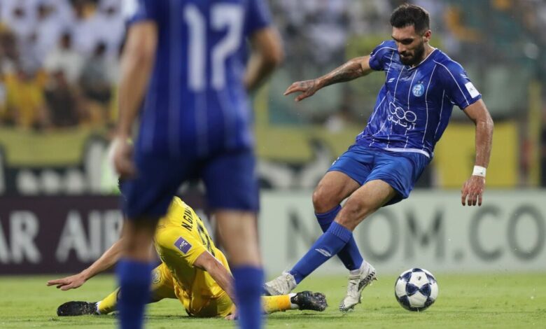 ورمزیار: سیستم دفاعی آبی‌پوشان باید تغییر کند/ مشکل استقلال ساپینتو یا آقاسی نیست!