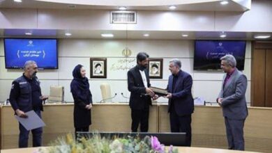 وزیر بهداشت از کارگردان فیلم برگزیده «ژاو» در جشنواره سوئیس قدردانی کرد