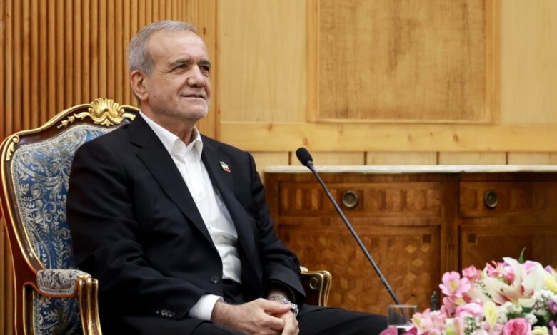 پزشکیان: آمریکا همواره با طرح بهانه‌های تازه، تلاش می‌کند مانع شکل‌گیری توافق شود