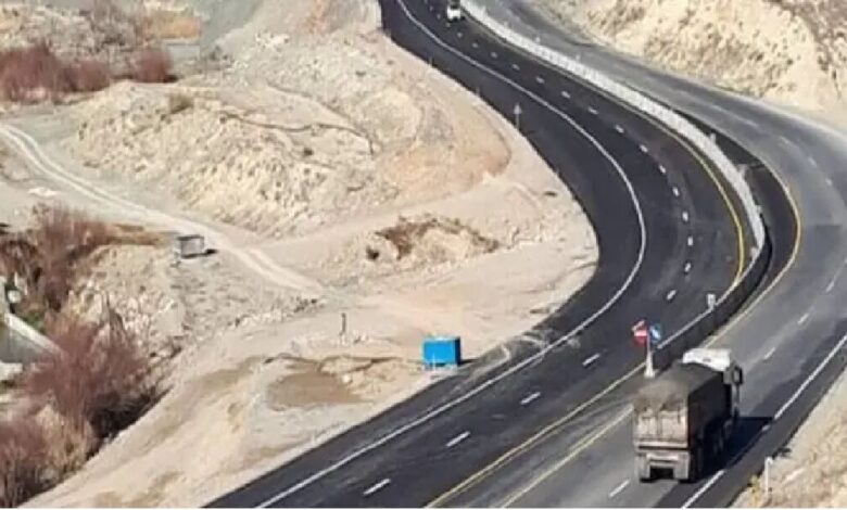 اجرای ۱۱ پروژه بهسازی و ایمن‌سازی جاده‌ای در جنوب بوشهر با مدل مشارکتی در دست پیگیری است