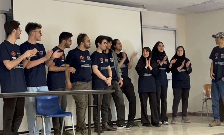 استارتاپ ایرانی به دنبال پر کردن شکاف دانشگاه و بازار کار