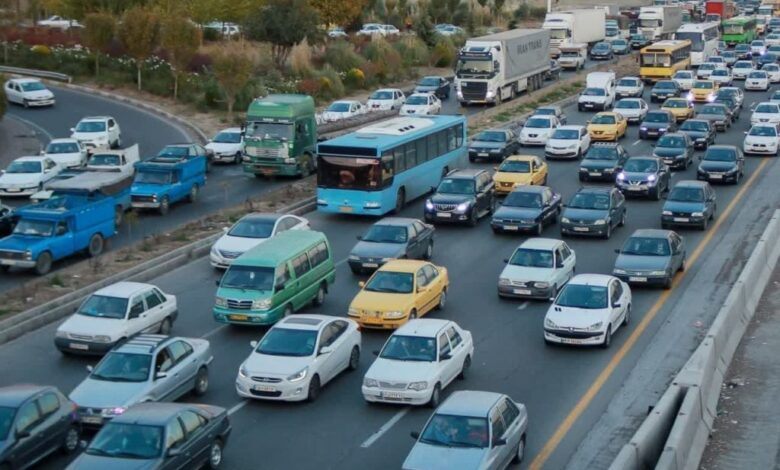 ترافیک سنگین در آزادراه تهران - کرج - قزوین ؛ رانندگان با احتیاط حرکت کنند