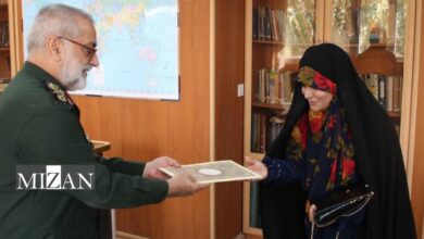 تقدیر معاون فرهنگی و جنگ نرم ستاد کل نیرو‌های مسلح از سحر امامی