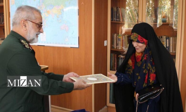 تقدیر معاون فرهنگی و جنگ نرم ستاد کل نیرو‌های مسلح از سحر امامی