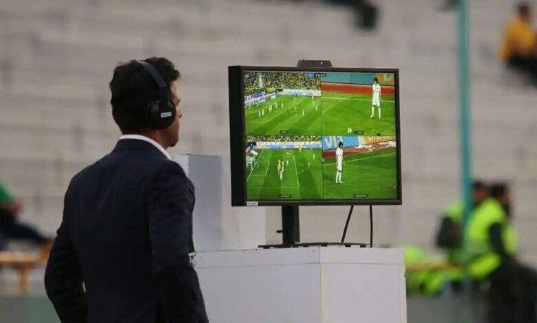 توضیحات مسئول کارگروه VAR به نحوه استفاده از سیستم در جریان مسابقه