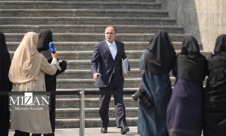 قول وزیر جهاد کشاورزی پس از ورود رئیس قوه قضاییه به موضوع نهاده‌های دامی/ طی دو تا سه روز آینده نهاده واحدهای دامداری و مرغداری تأمین می‌شود