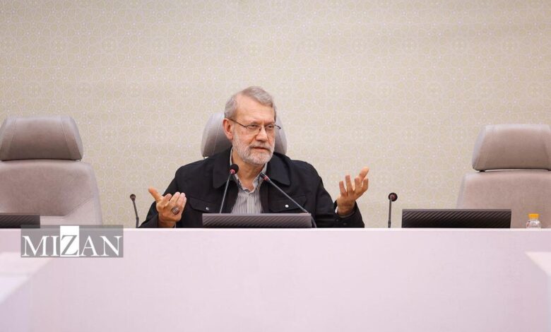 لاریجانی: برخی از زعمای سیاسی کشور هنوز حساسیت و خطیر بودن موقعیت فعلی را درک نکرده‌اند