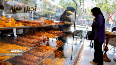 وزن‌گیری جنین با قند و شیرینی‌جات باور غلط است