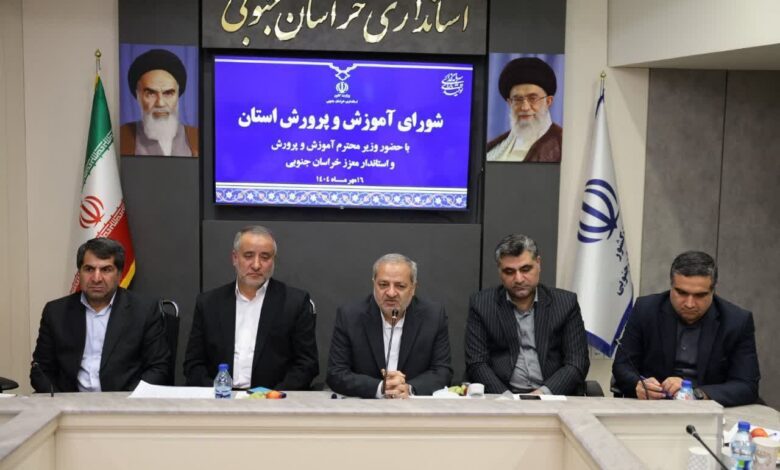 وزیر آموزش و پرورش: دانش آموزان ایرانی ۴۰ مدال طلا کسب کردند