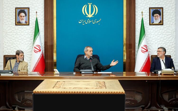 تاکید رئیس جمهور بر ضرورت جلوگیری از افزایش سهم پرداختی مردم در نظام سلامت