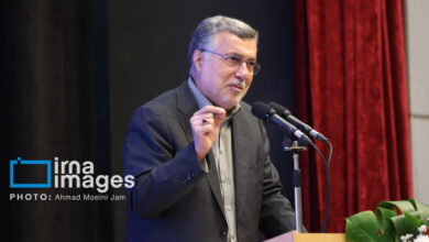 دانشجو باید از دوران تحصیل لذت ببرد/ دانشجویان، اعضای اصلی تیم ملی سلامت کشور هستند