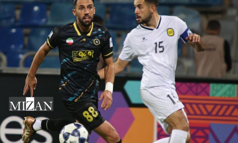 سپاهان و الحسین با تساوی در نیمه نخست به رختکن رفتند