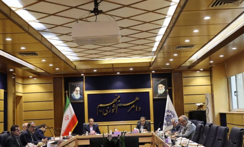 سیاست‌های اجرایی شتاب توسعه علم و فناوری راهبردی بررسی شد