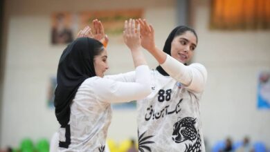لیگ برتر هندبال زنان| بافق با شکست استقلال صدرنشین شد
