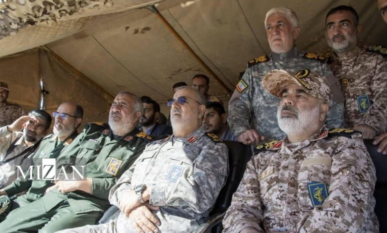 مانور پهپادی یگان سجیل با حضور فرمانده کل سپاه