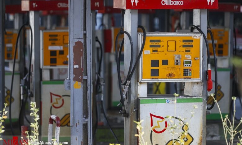 وزارت نفت شایعه افزایش قیمت بنزین را تکذیب کرد