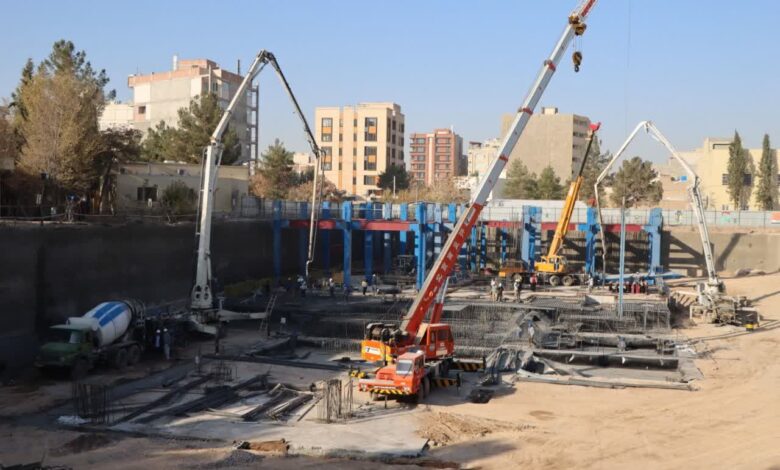 وزیر بهداشت: سرعت ساخت بیمارستان شهید سلیمانی کرمان حائز اهمیت است