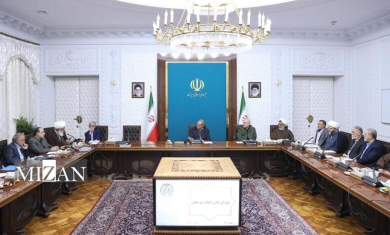 پزشکیان: رعایت قوانین و هنجار‌های ملی در حوزه عفاف و حجاب باید از درون دستگاه‌ها و از سوی مدیران و کارکنان آغاز شود