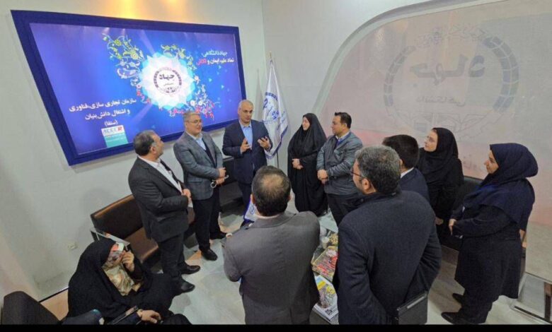 از صنعت قرآنی تا تاریخ‌نگاری تقریبی