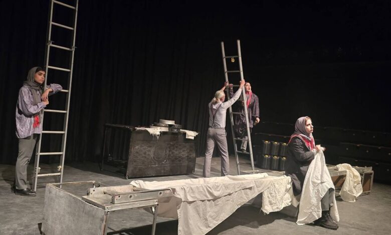 «روز بیست و نهم» به یاد شهدای حادثه انفجار قطار در نیشابور روی صحنه رفت